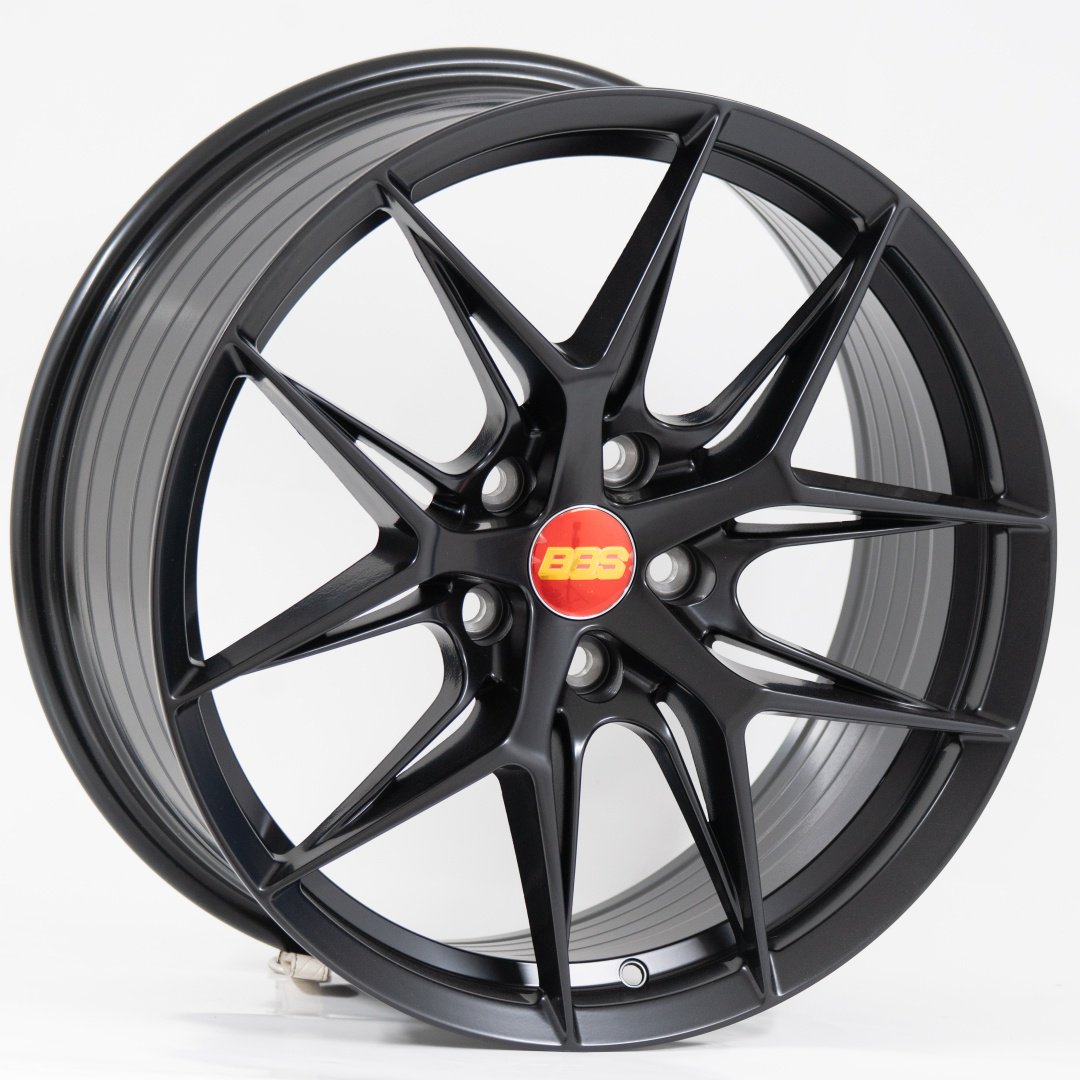 Kipardo XF016 8x18/5x114.3 D73.1 ET38 4 диска черный купить,NaN