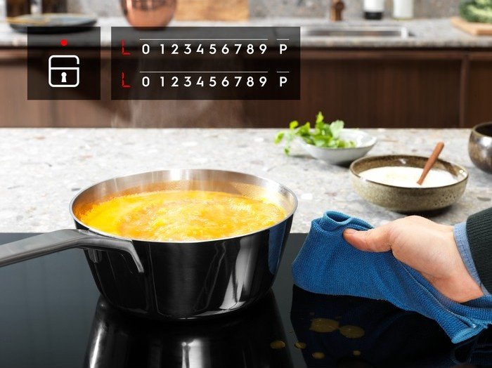 Электрическая варочная поверхность Electrolux LHR 3233 CK черный купить,NaN