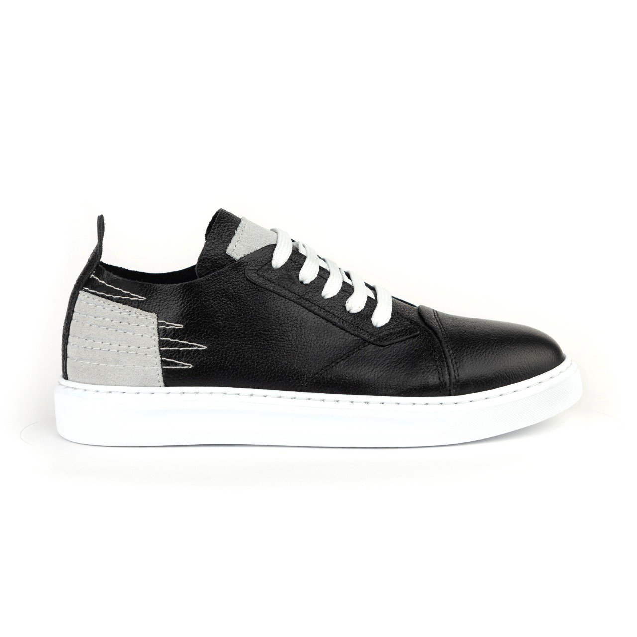 Кроссовки Gossi G-81SIYAH black 38 купить,NaN