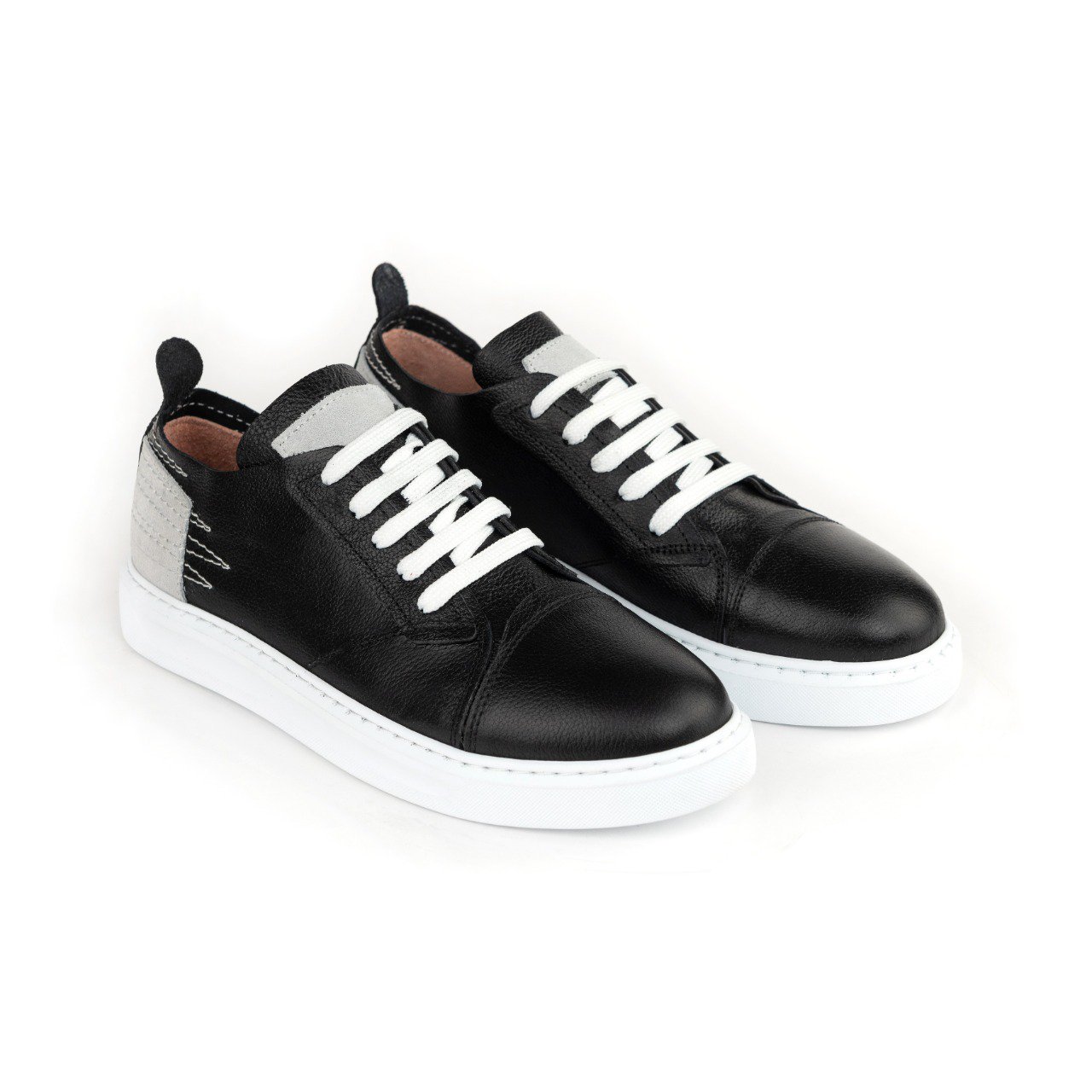 Кроссовки Gossi G-81SIYAH black 38 купить,NaN