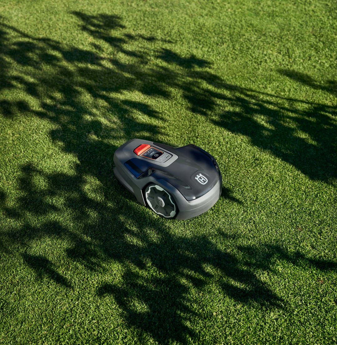 Газонокосилка робот аккумуляторная Husqvarna ASPIRE R4 (970 56 85-11)