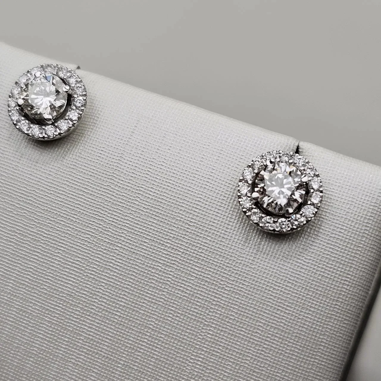 Серьги Deimantas 113848653 0,69ct 0,27ct. купить,NaN