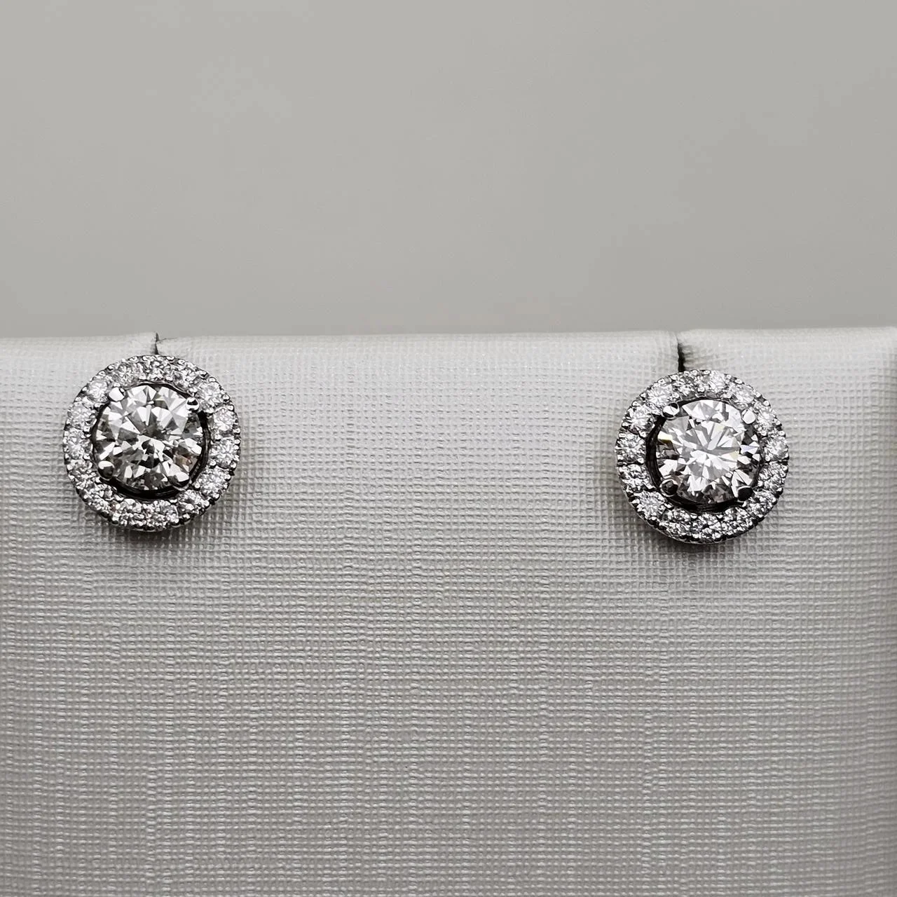 Серьги Deimantas 113848653 0,69ct 0,27ct. купить,NaN