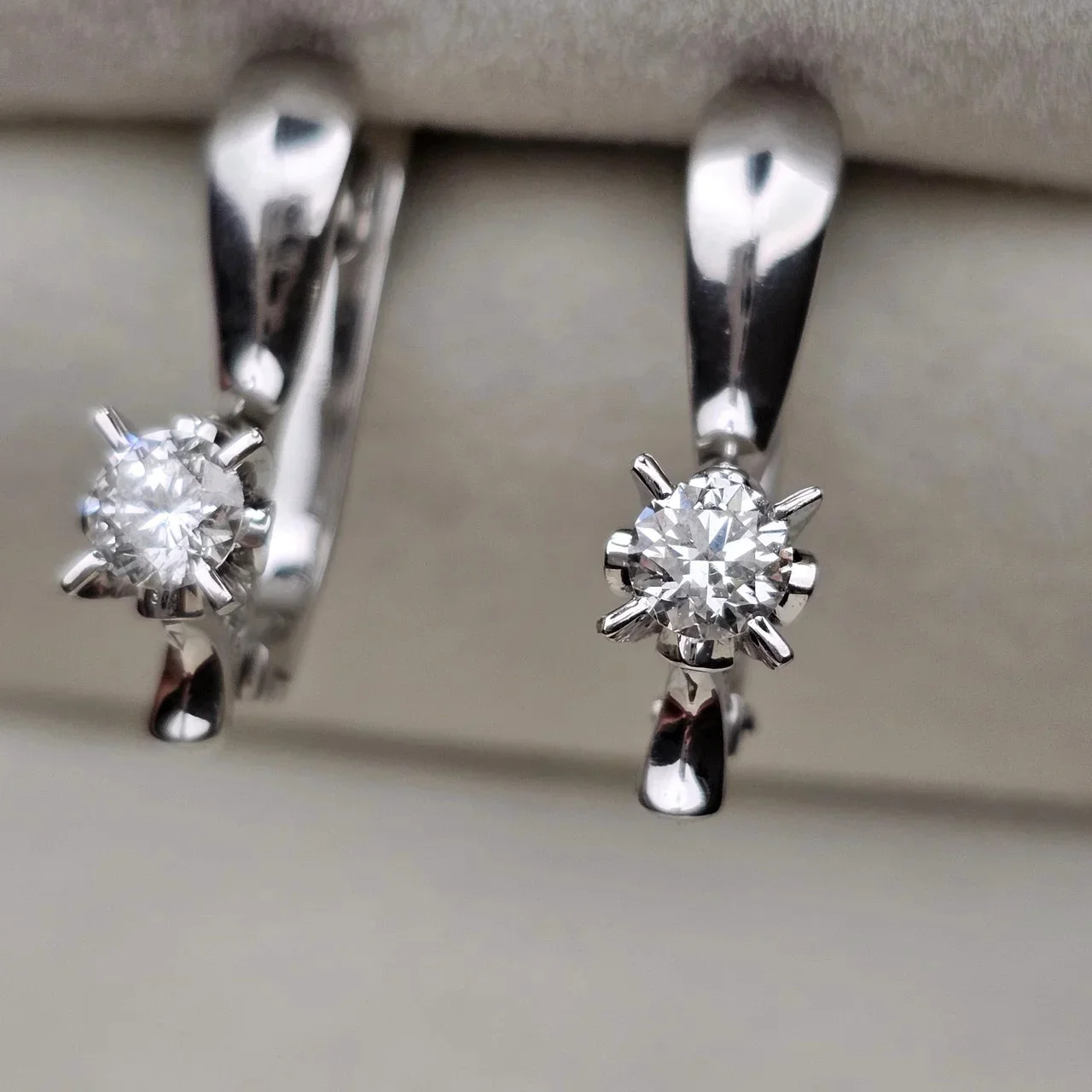 Комплект Deimantas 114120400 17р 0,30ct 0,62ct. купить,NaN