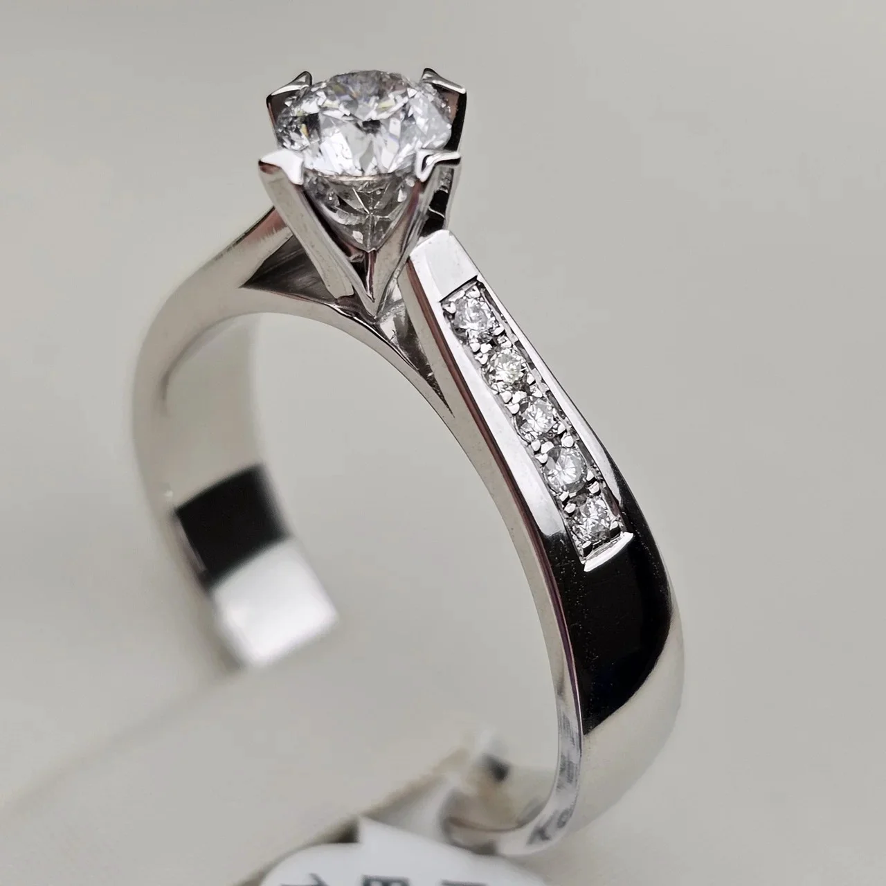 Кольцо Deimantas 113848409 18р 0,48ct. купить,NaN