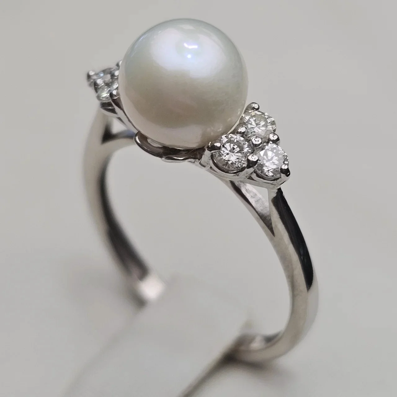 Кольцо Deimantas 114143640 17,5р 0,42ct. купить,NaN