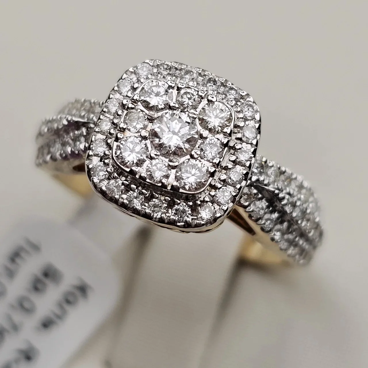 Кольцо Deimantas 113848201 18,5р 0,7ct. купить,NaN