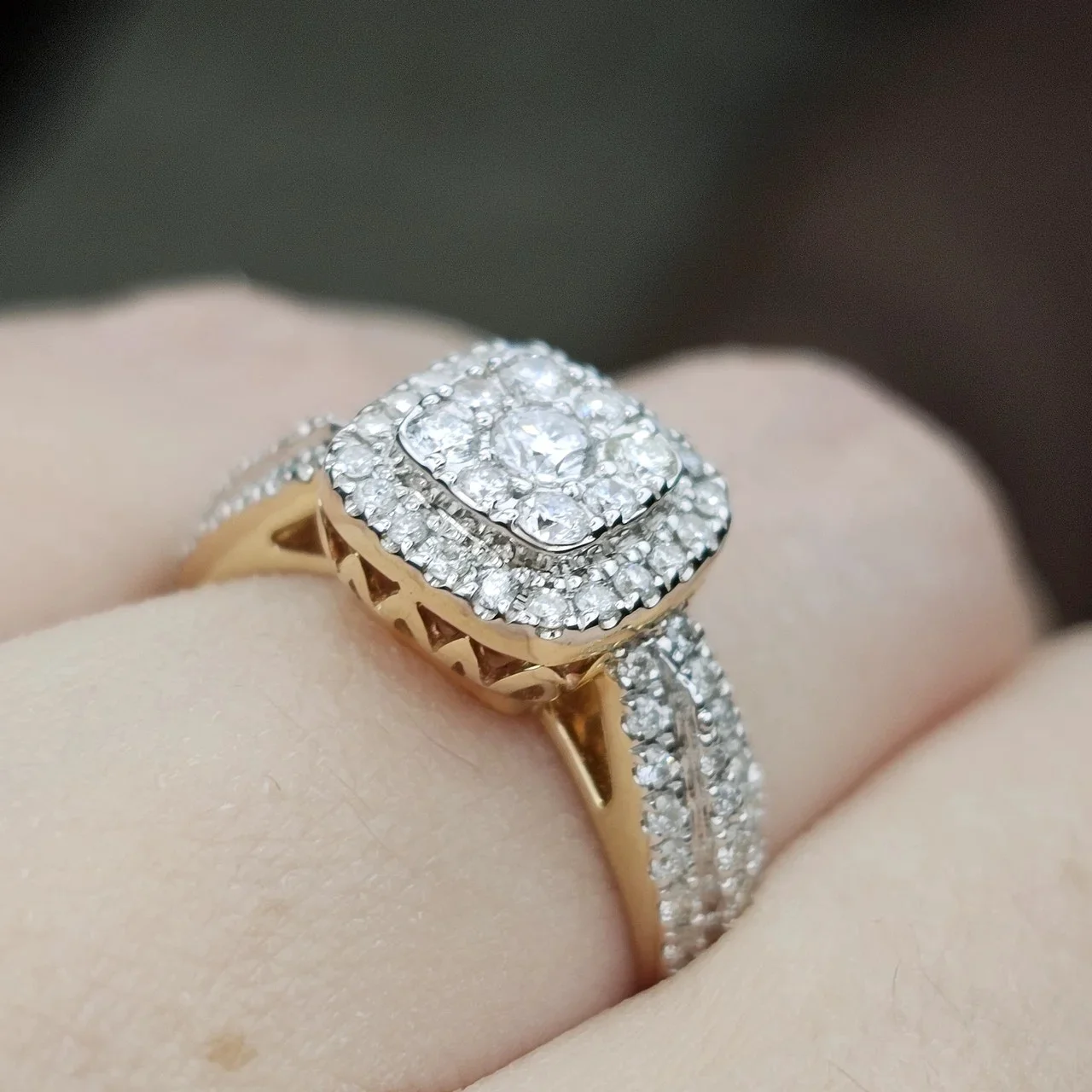 Кольцо Deimantas 113848201 18,5р 0,7ct. купить,NaN