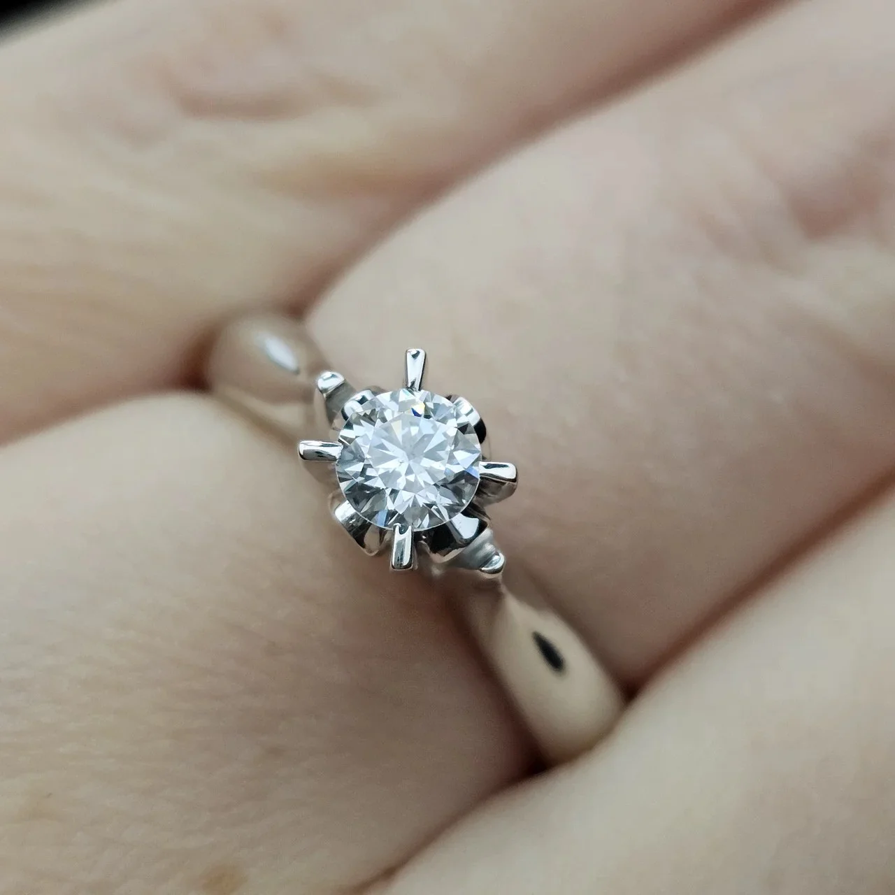 Кольцо Deimantas 113848356 17р 0,30ct. купить,NaN