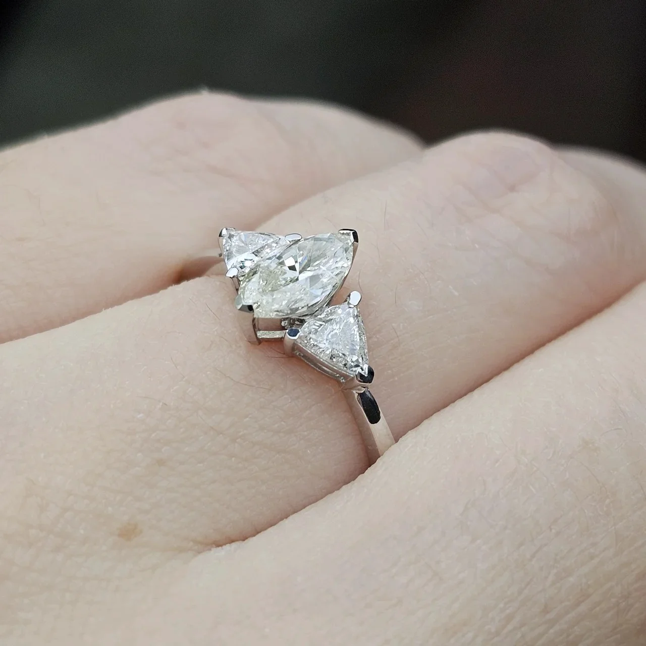 Кольцо Deimantas 113848001 18р 0,70ct 0,40ct. купить,NaN