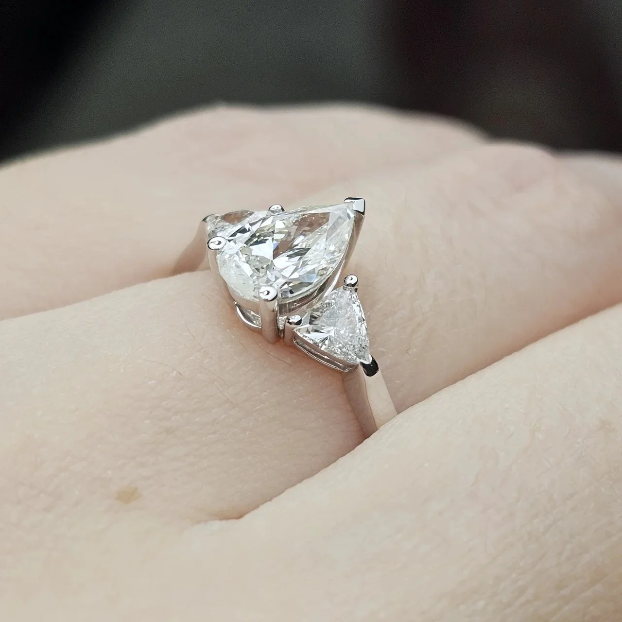 Кольцо Deimantas 113847989 18р 1,0ct 0,55ct. купить,NaN