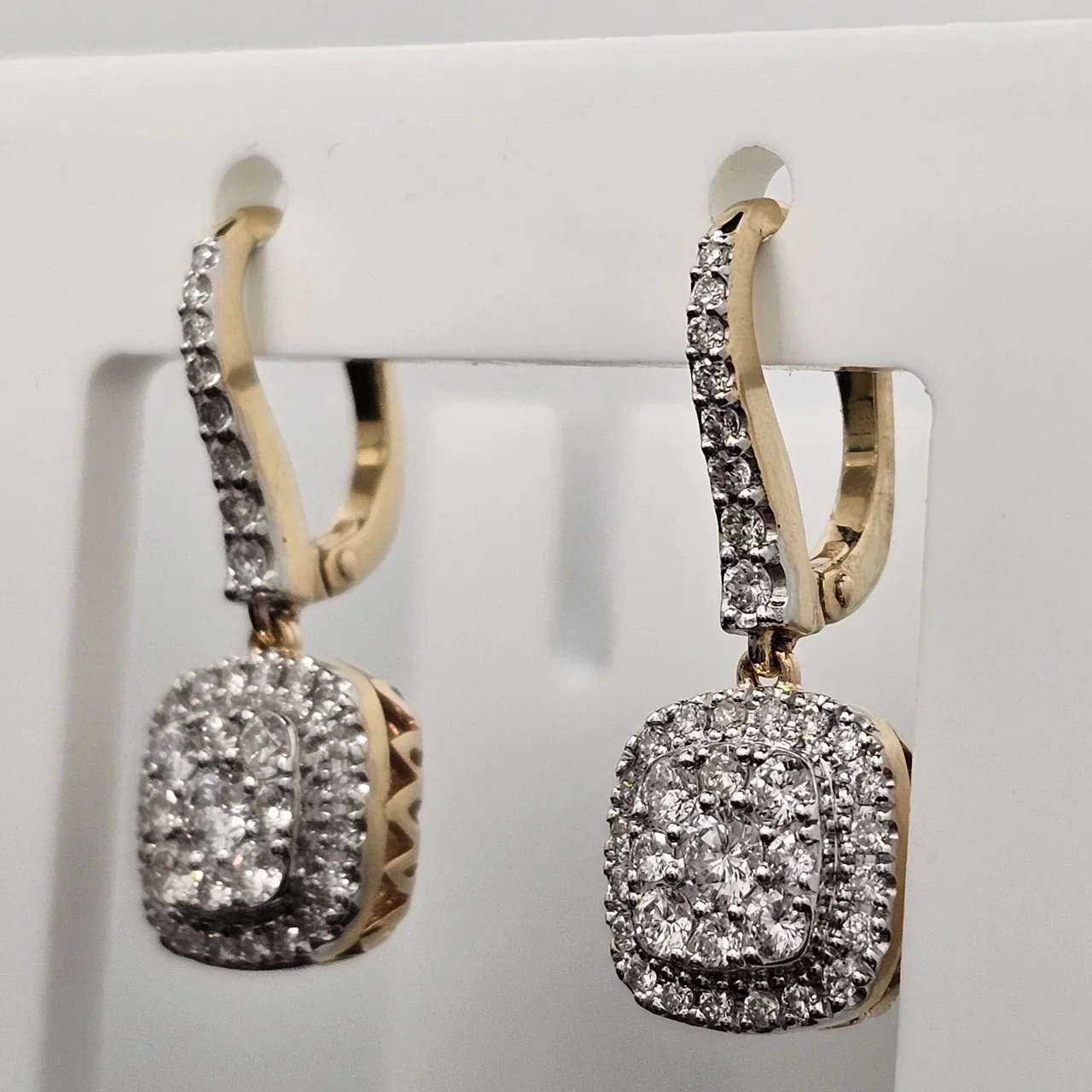 Комплект Deimantas 114120424 18,5р 0,7ct 0,20ct. купить,NaN