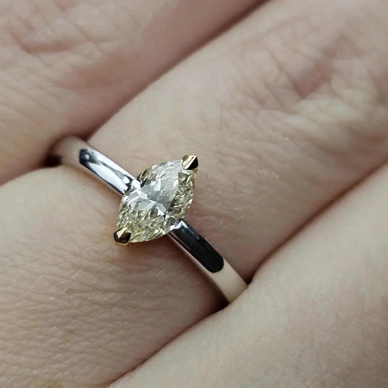 Кольцо Deimantas 113847943 18р 0,72ct. купить,NaN