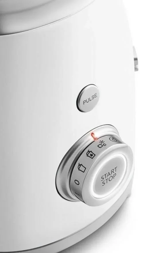 Блендер Smeg BLF03WHEU белый