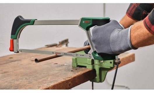 Bosch многофункциональная ножовка 1600A033BK 300 мм