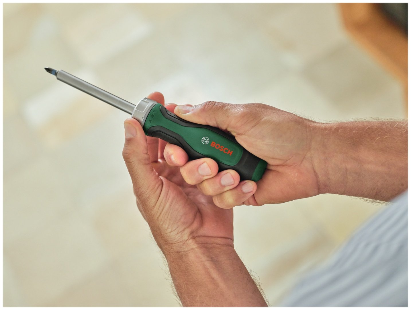 Bosch отвертка с трещоткой, 1600A02Z99 купить,5870