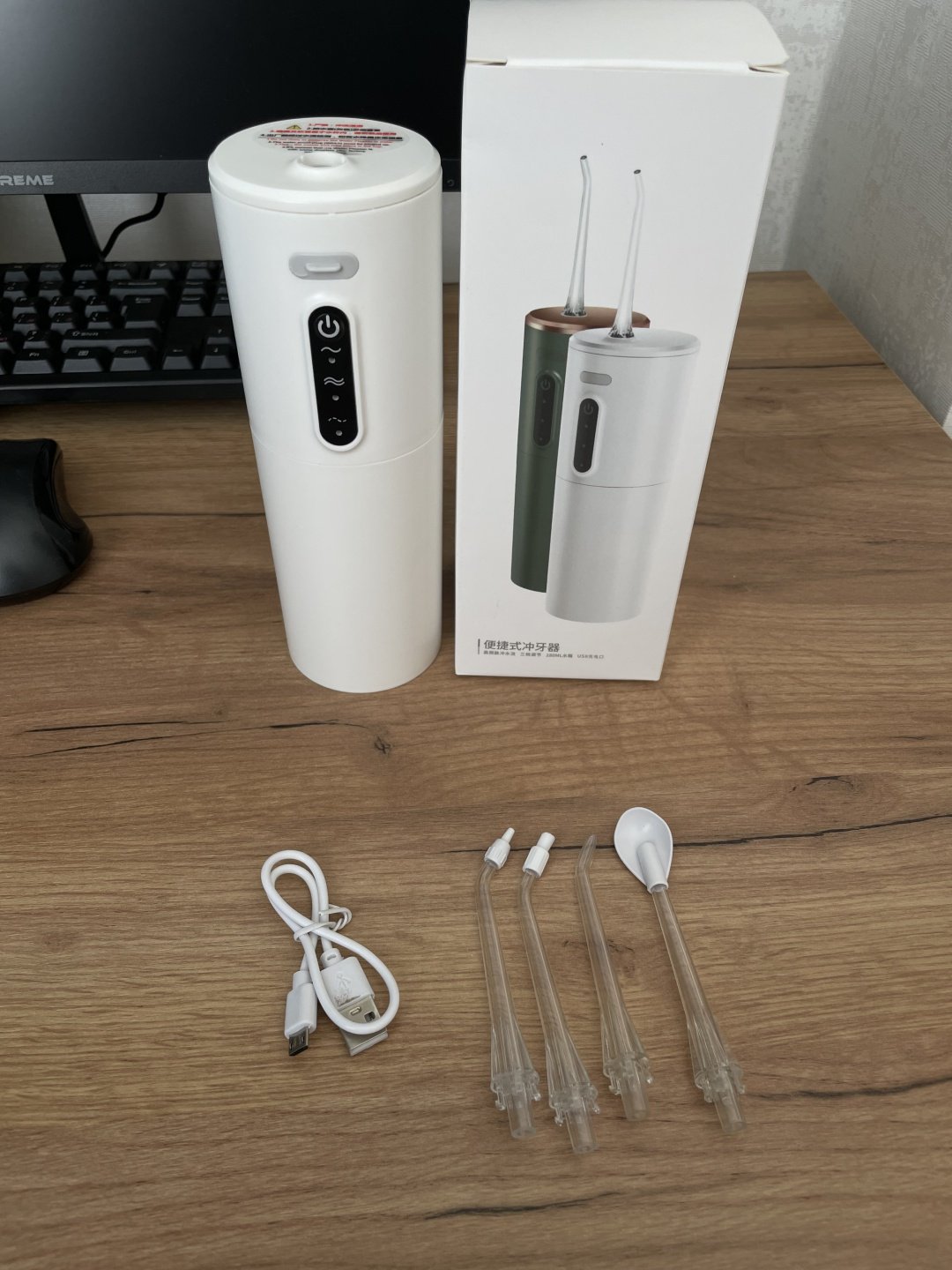 Ирригатор 30071936_937657095 импульсный емкость 280 мл