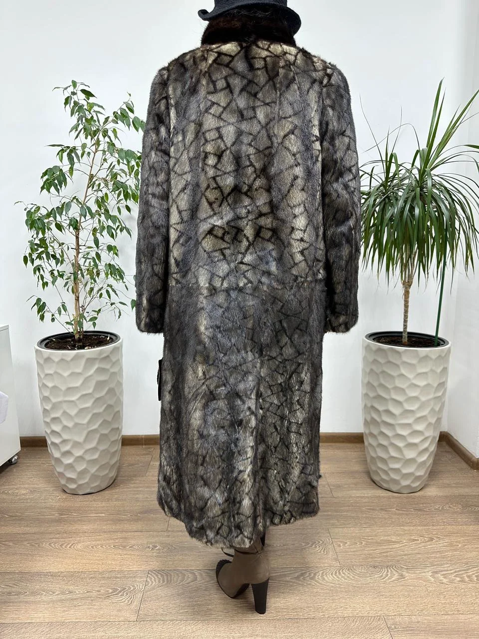 Шуба норковая мультиколор 50/52 купить,0