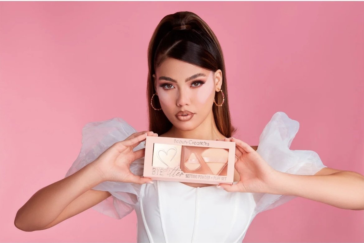 Пудра Beauty Creations Beauty Creations Набор 2 в 1 пудра и пуховки/Bye Filter Translucent + 2 Puff Puff набор декоративной косметики унисекс рассыпчатая Translucent dream полупрозрачный купить,9900