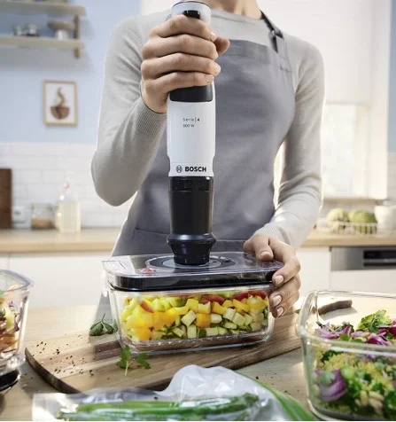 Погружной блендер Bosch ErgoMaster MSM4W421 белый купить,NaN