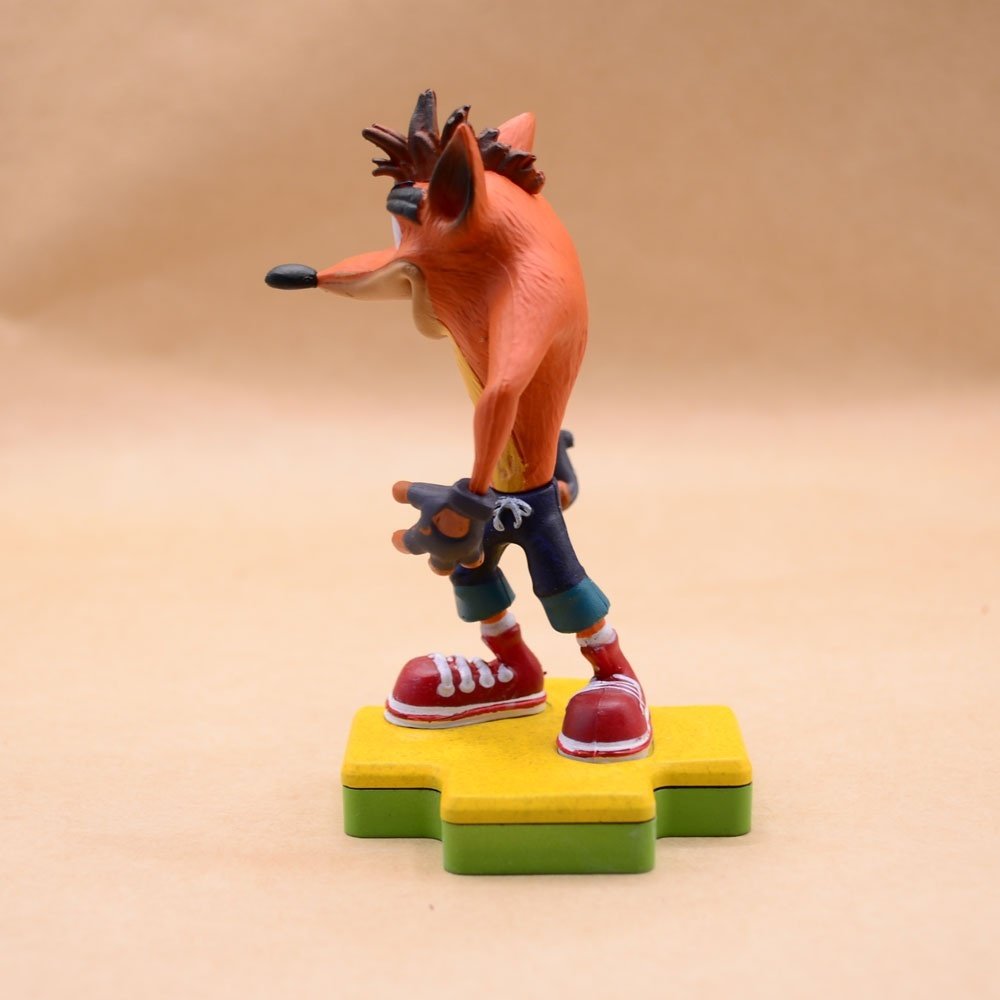 Фигурка Crash Bandicoot, Crash 10 см 1 шт купить,7900