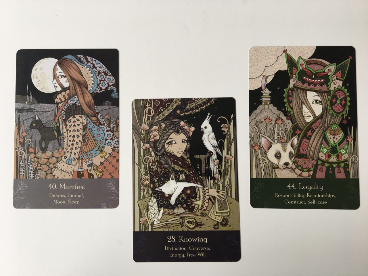 Universal Folk Oracle 44 карт