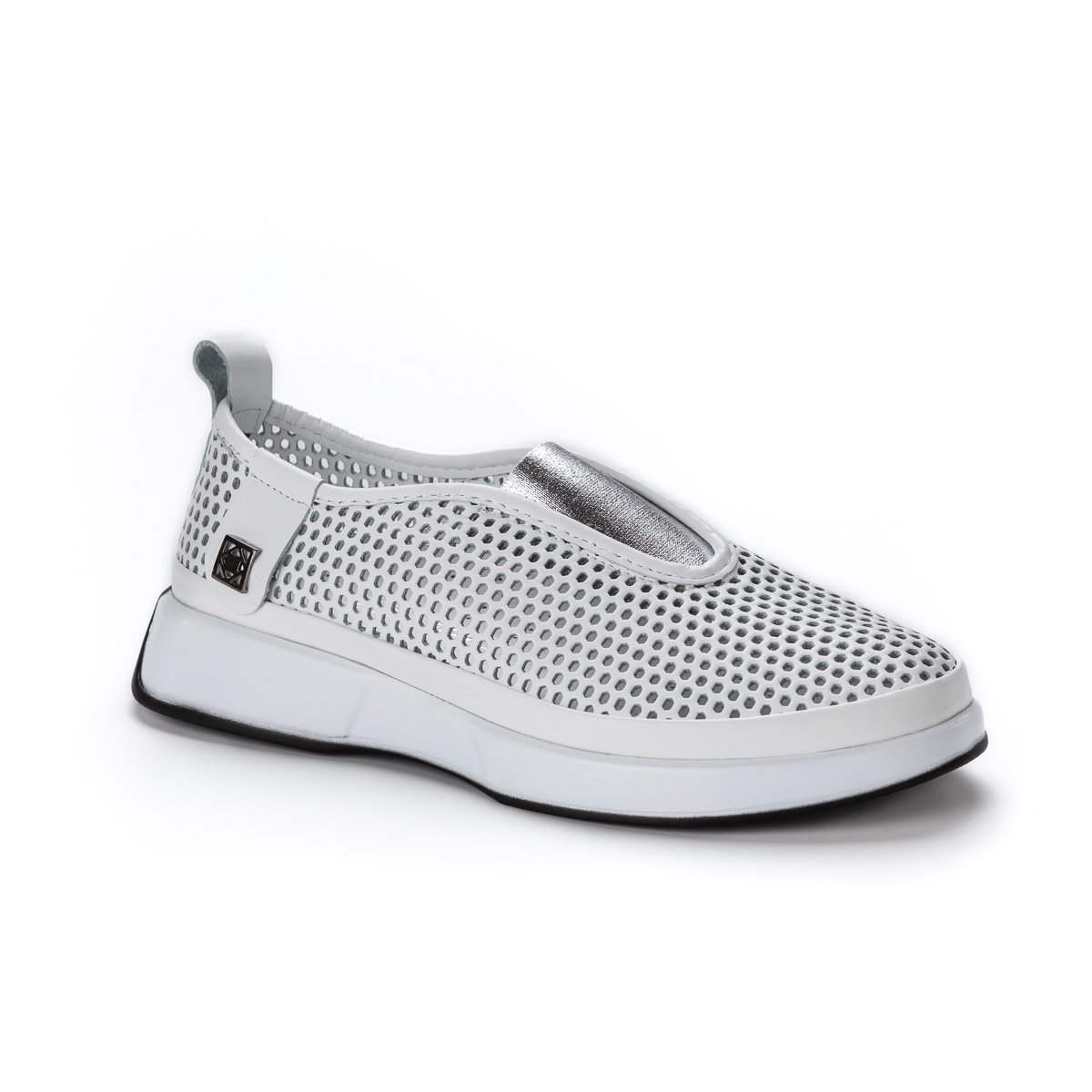 Слипоны Corta Mussi CM-217BEYAZ white 39 купить,NaN
