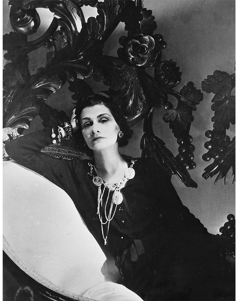 Книга О'Нил М.: Chanel. Легенда моды купить,NaN