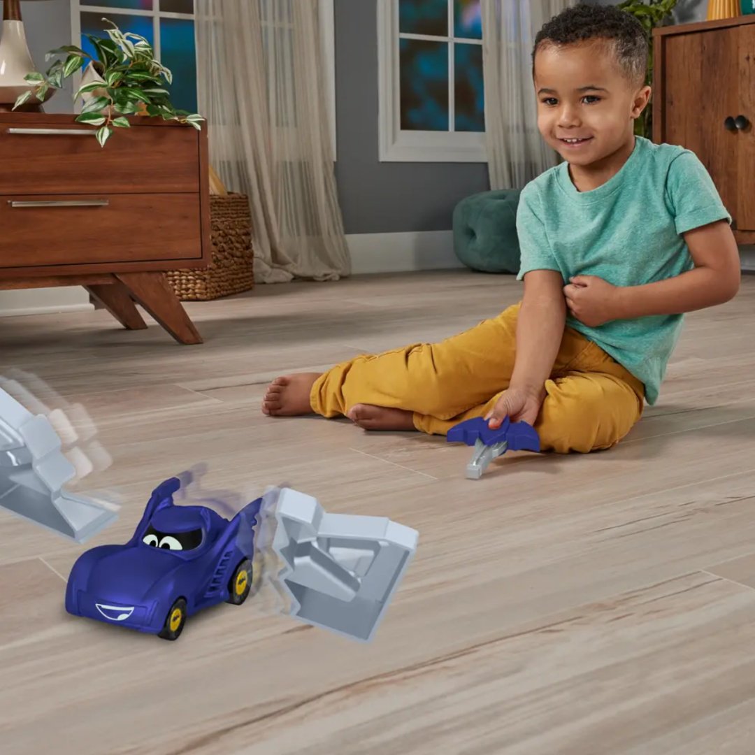 Легковая Fisher-Price с пусковым устройством - Bam The Batmobile синий купить,NaN
