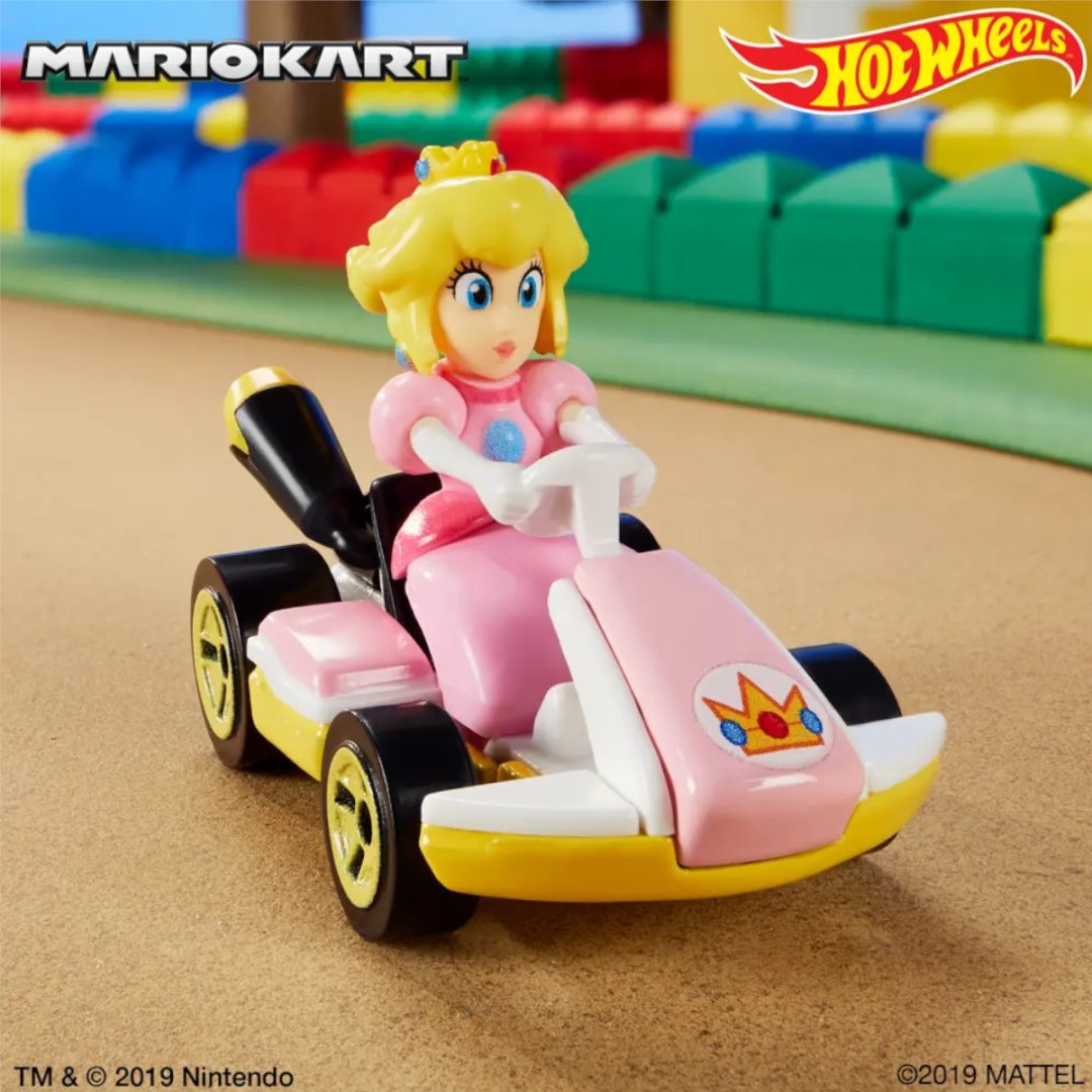 Машина Hot Wheels Mario Kart GBG25/GBG28 мультиколор купить,NaN