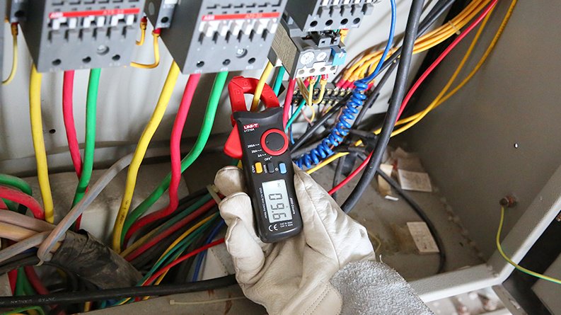 Токовые клещи UNI-T миниатюрные UT210E 17