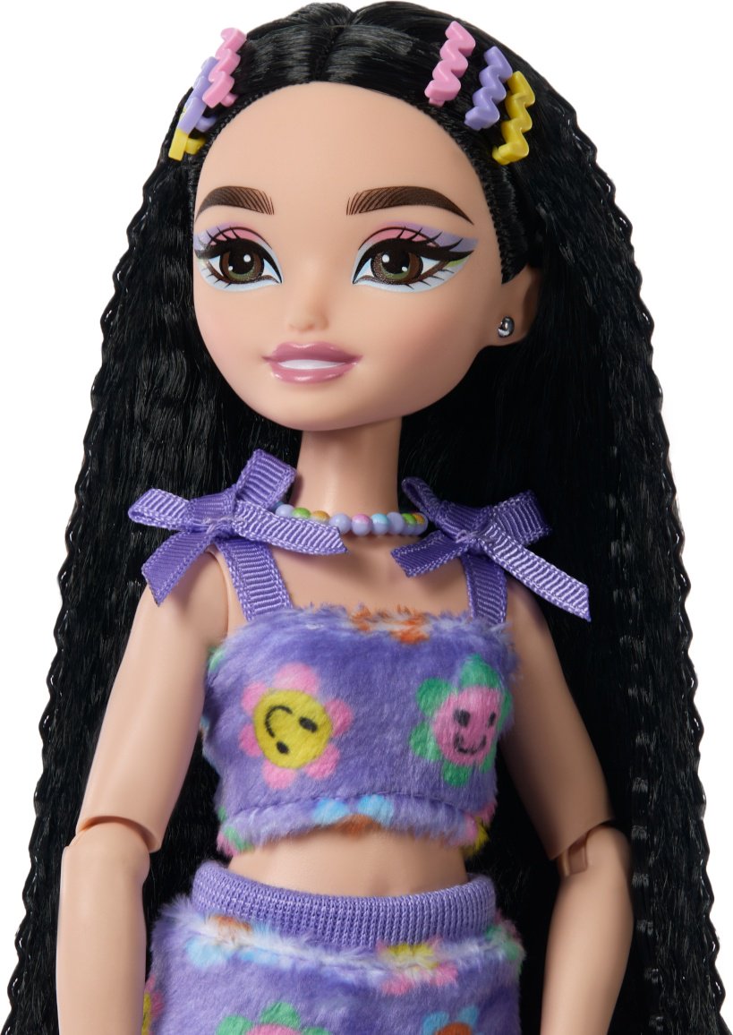 Кукла-модель Barbie Dream Besties - Рене 29 см купить,NaN