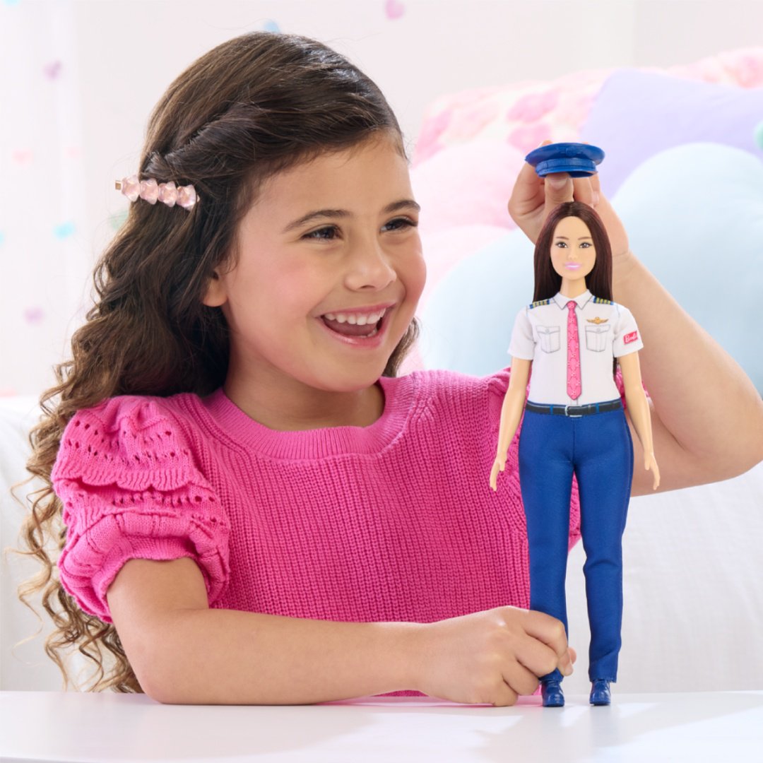 Кукла-модель Barbie Barbie Девушка-пилот 29 см купить,NaN