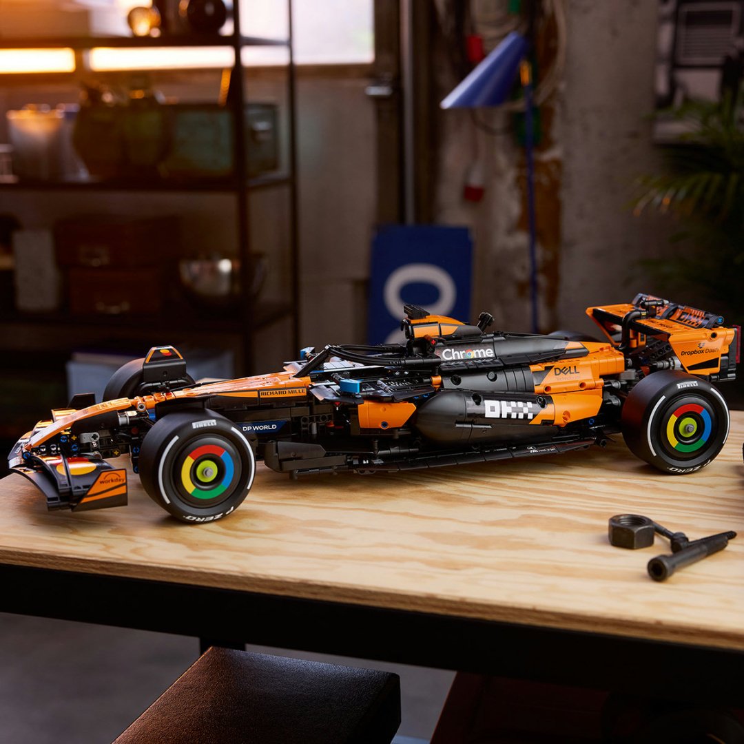 Конструктор LEGO Technic 42228, деталей 1675 шт купить,NaN