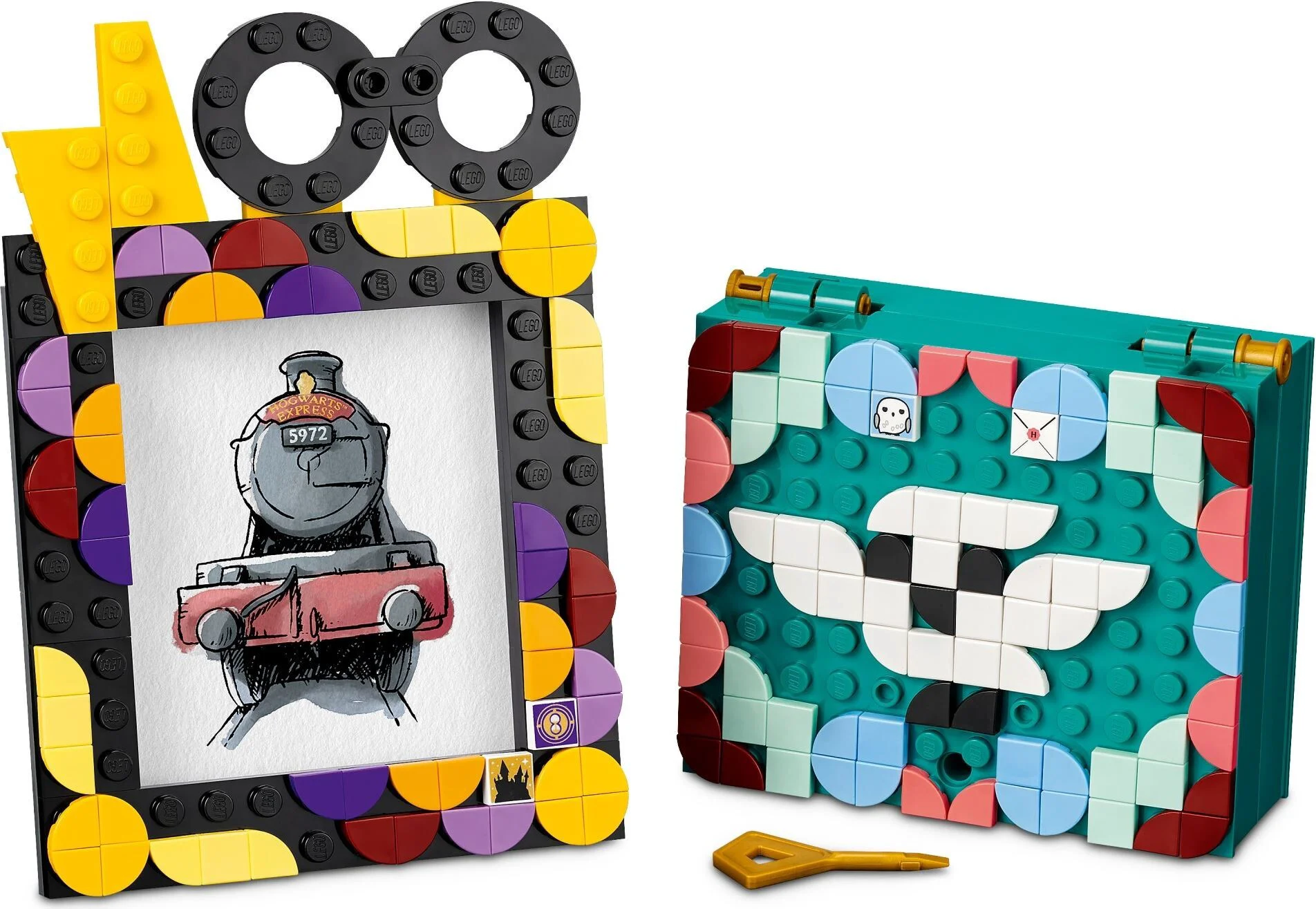 Конструктор LEGO DOTs Настольный комплект Хогвартс 41811