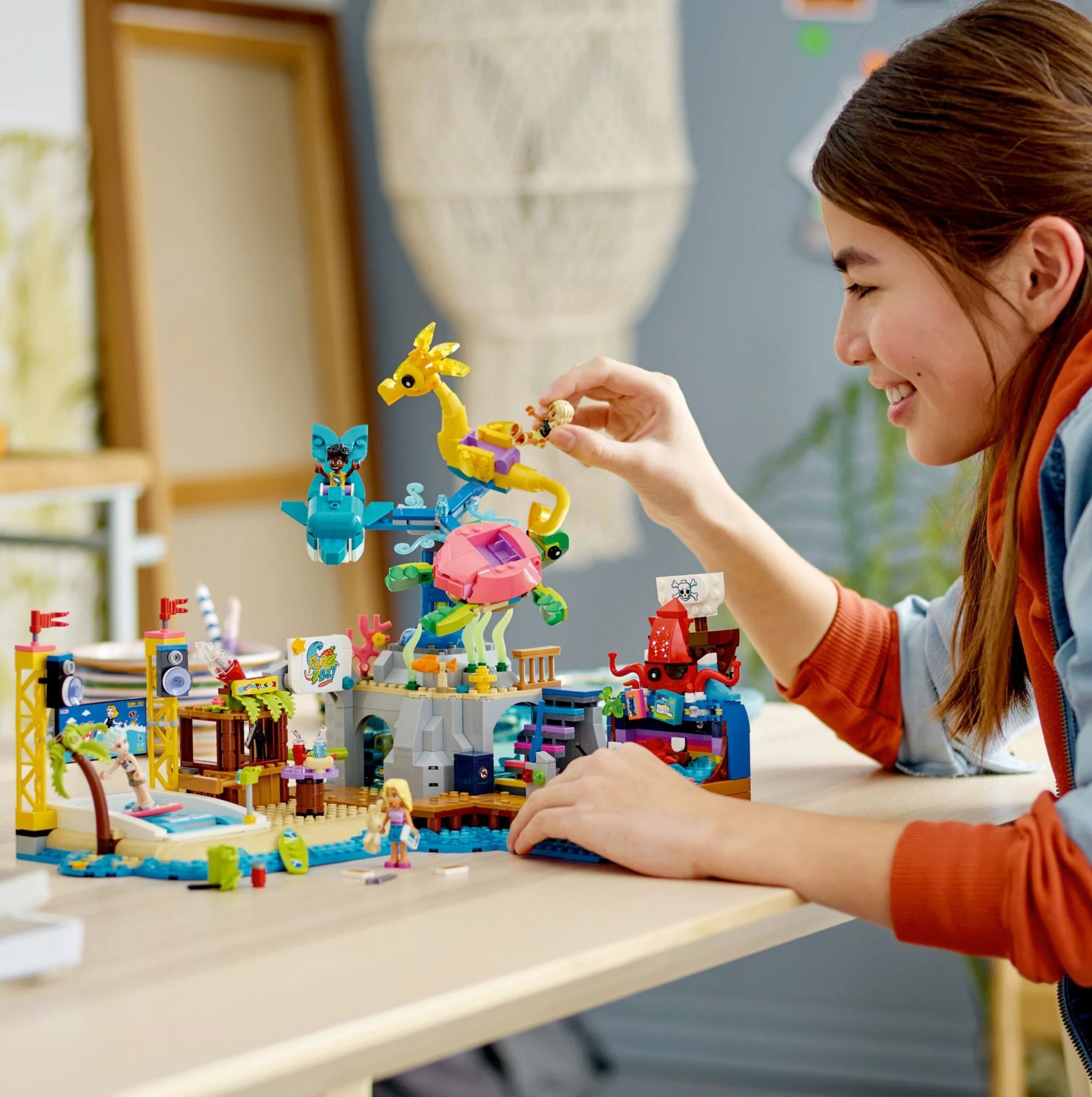 Конструктор LEGO Подружки Парк развлечений на пляже 41737 купить,NaN