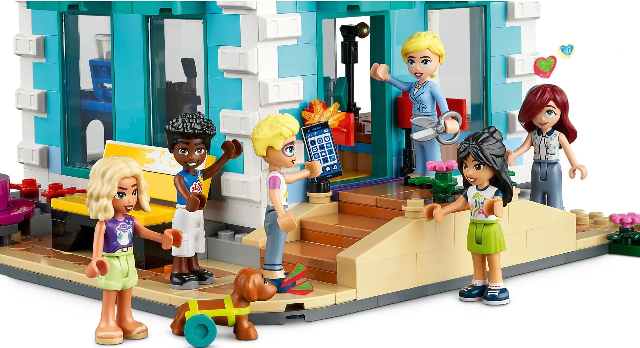 Конструктор LEGO Подружки Многоэтажный дом Хартлейк-Сити 41748