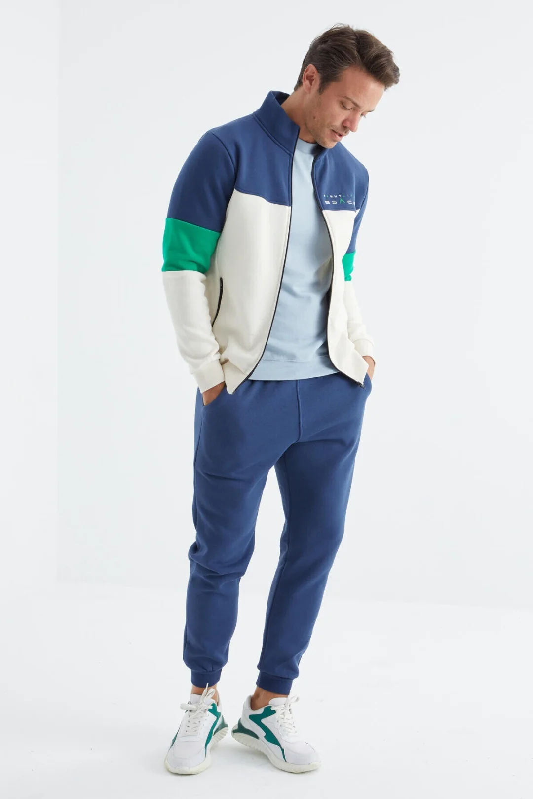 Спортивный костюм Tommy Life 85186BL White Blue XXL - ForteMarket Спортивный костюм Tommy Life 85186BL White Blue XXL купить,0