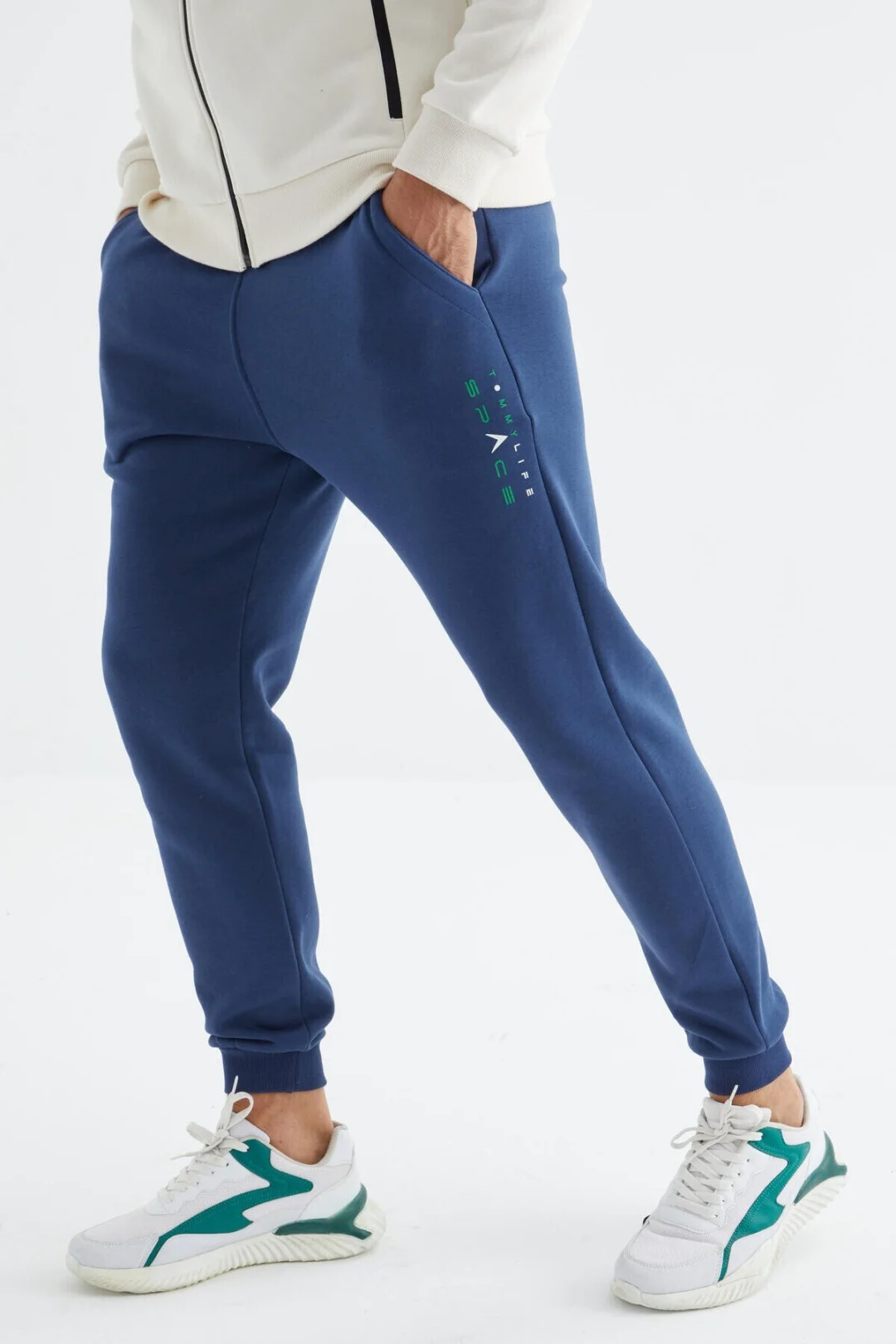 Спортивный костюм Tommy Life 85186BL White Blue XXL - ForteMarket Спортивный костюм Tommy Life 85186BL White Blue XXL купить,0
