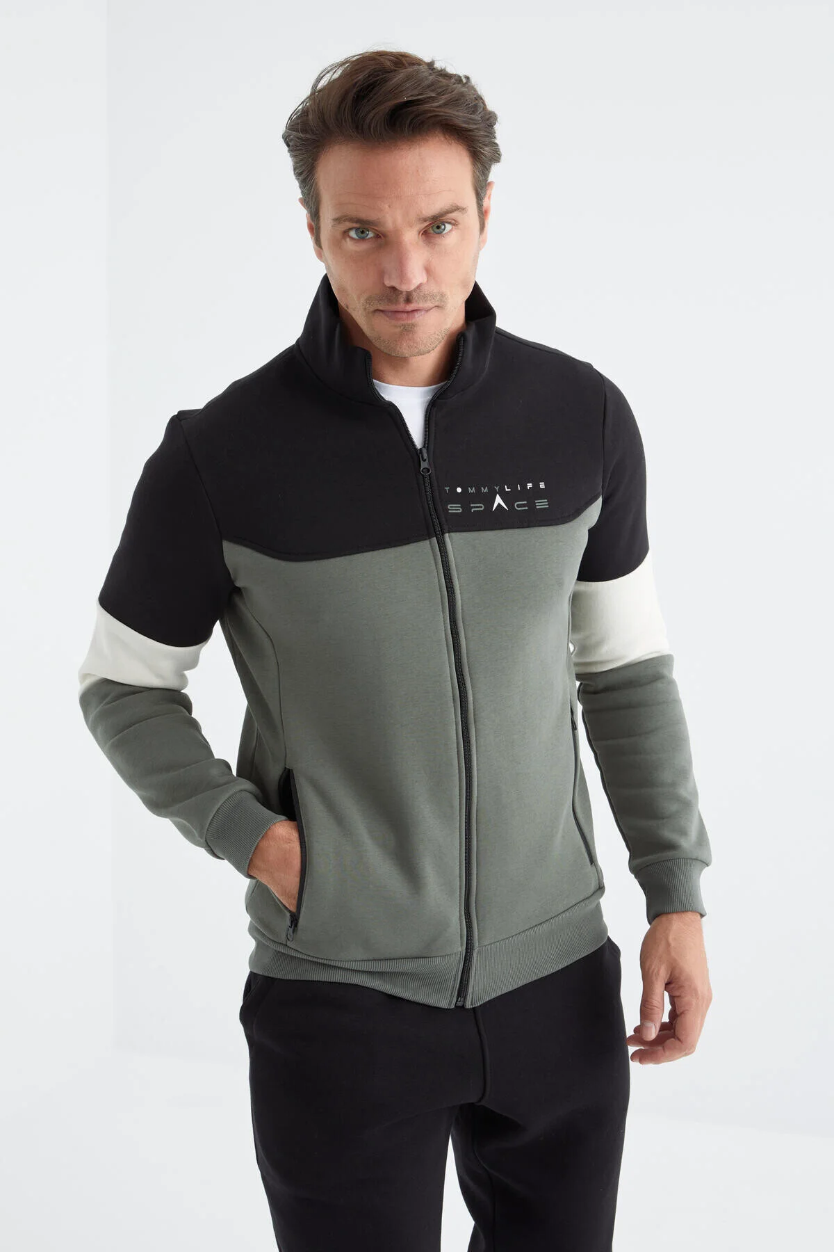 Спортивный костюм Tommy Life 85186B Grey Black M - ForteMarket Спортивный костюм Tommy Life 85186B Grey Black M купить,0