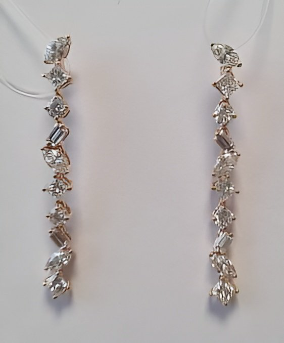 Серьги Damiani 81092664 3.58гр 1.94крт купить,NaN