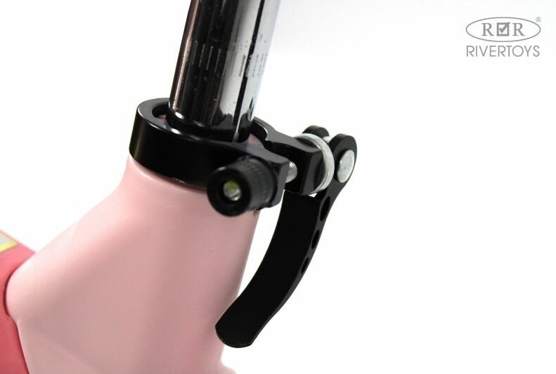 RiverToys М002БХ розовый купить,NaN