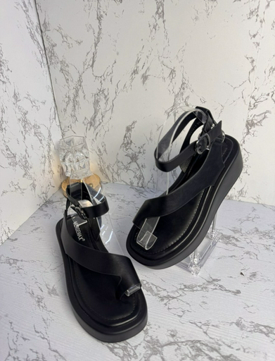 Сандалии Fashion фиолетовый, черный