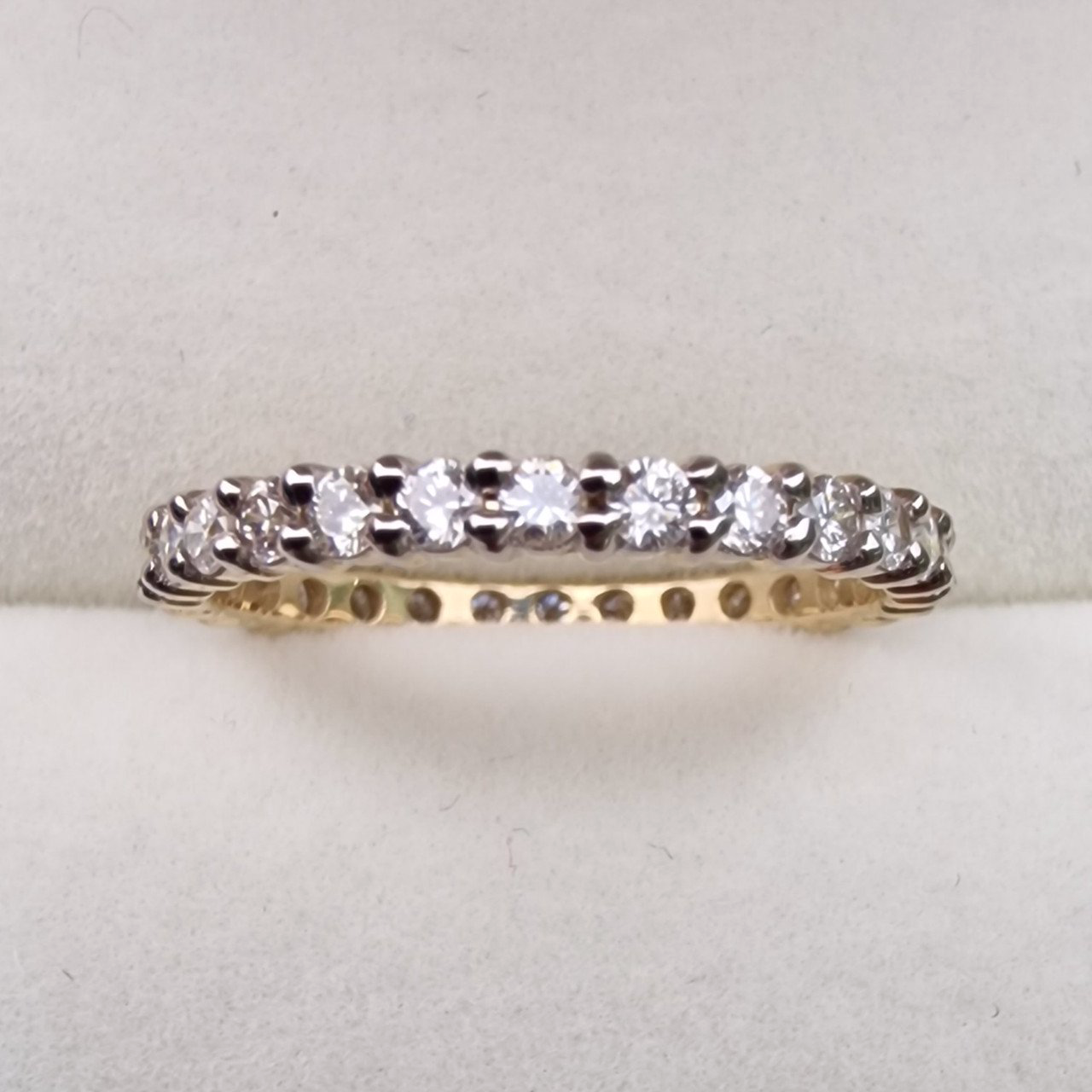 Кольцо Deimantas 99241344 17р 1,48гр 0,76ct. купить,NaN