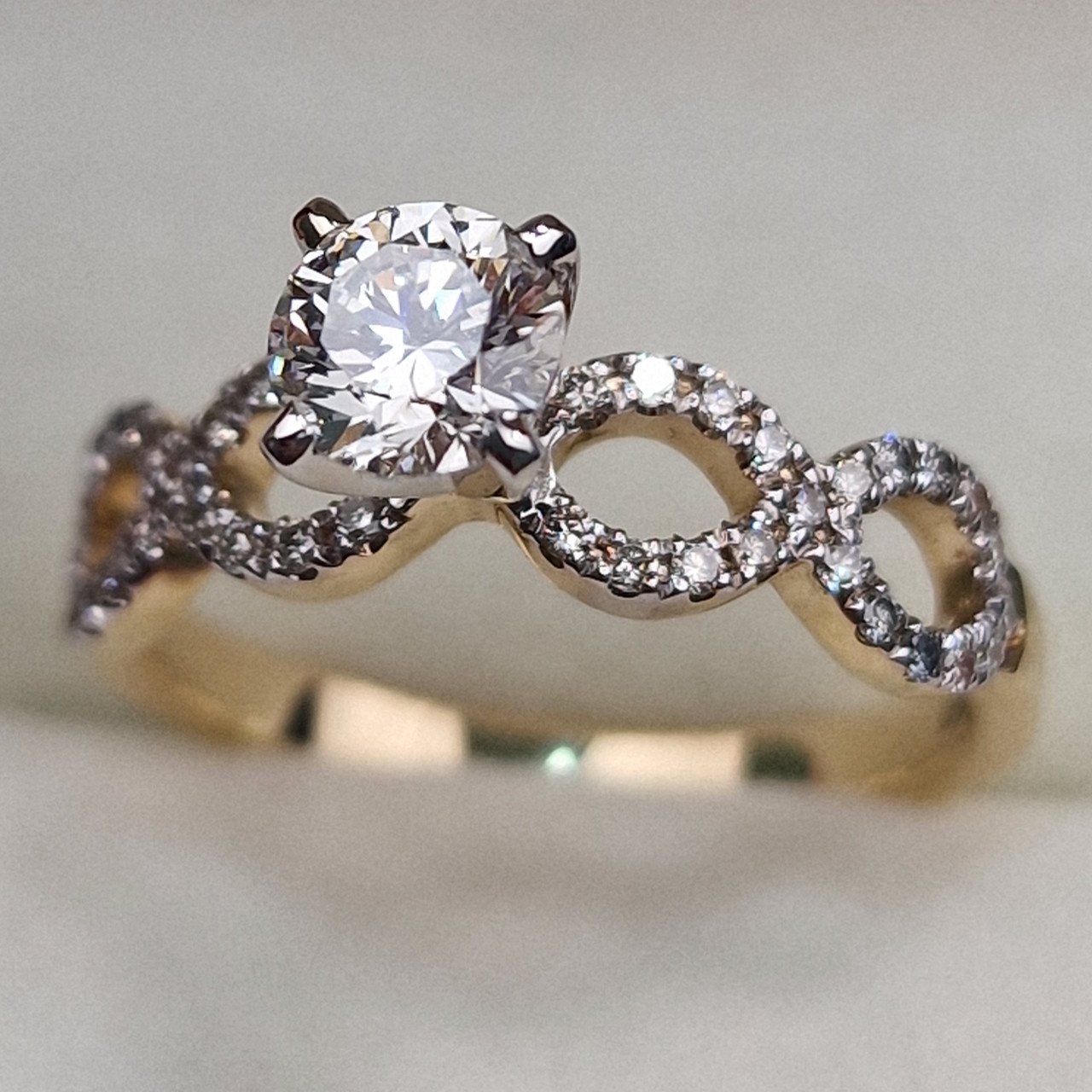 Кольцо Deimantas 99241376 16,5р 2,59гр 0,70ct. купить,NaN