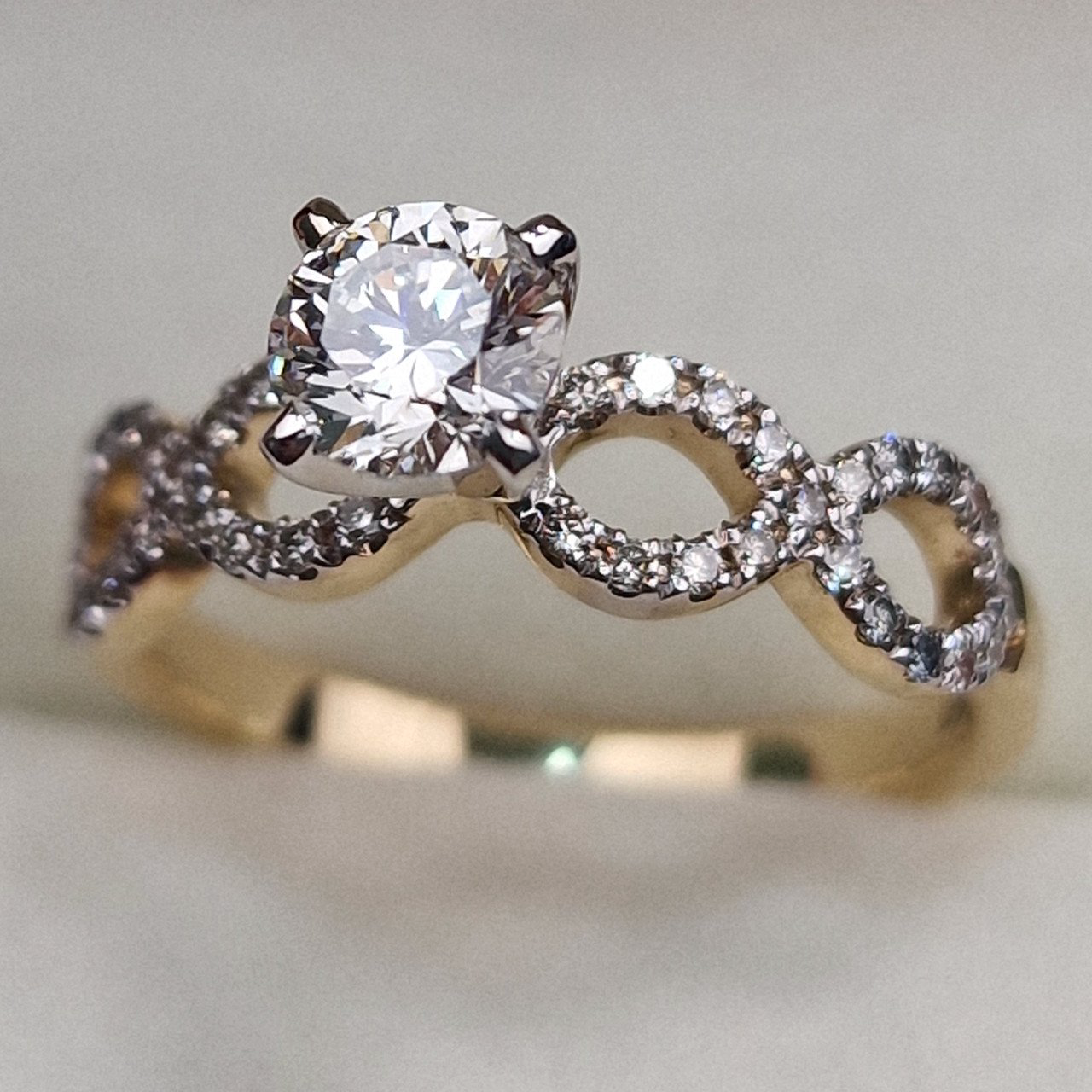 Кольцо Deimantas 99241376 16,5р 2,59гр 0,70ct. купить,NaN