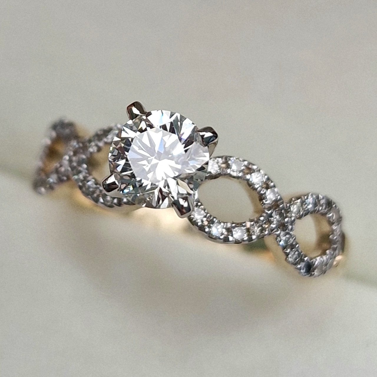 Кольцо Deimantas 99241376 16,5р 2,59гр 0,70ct. купить,NaN