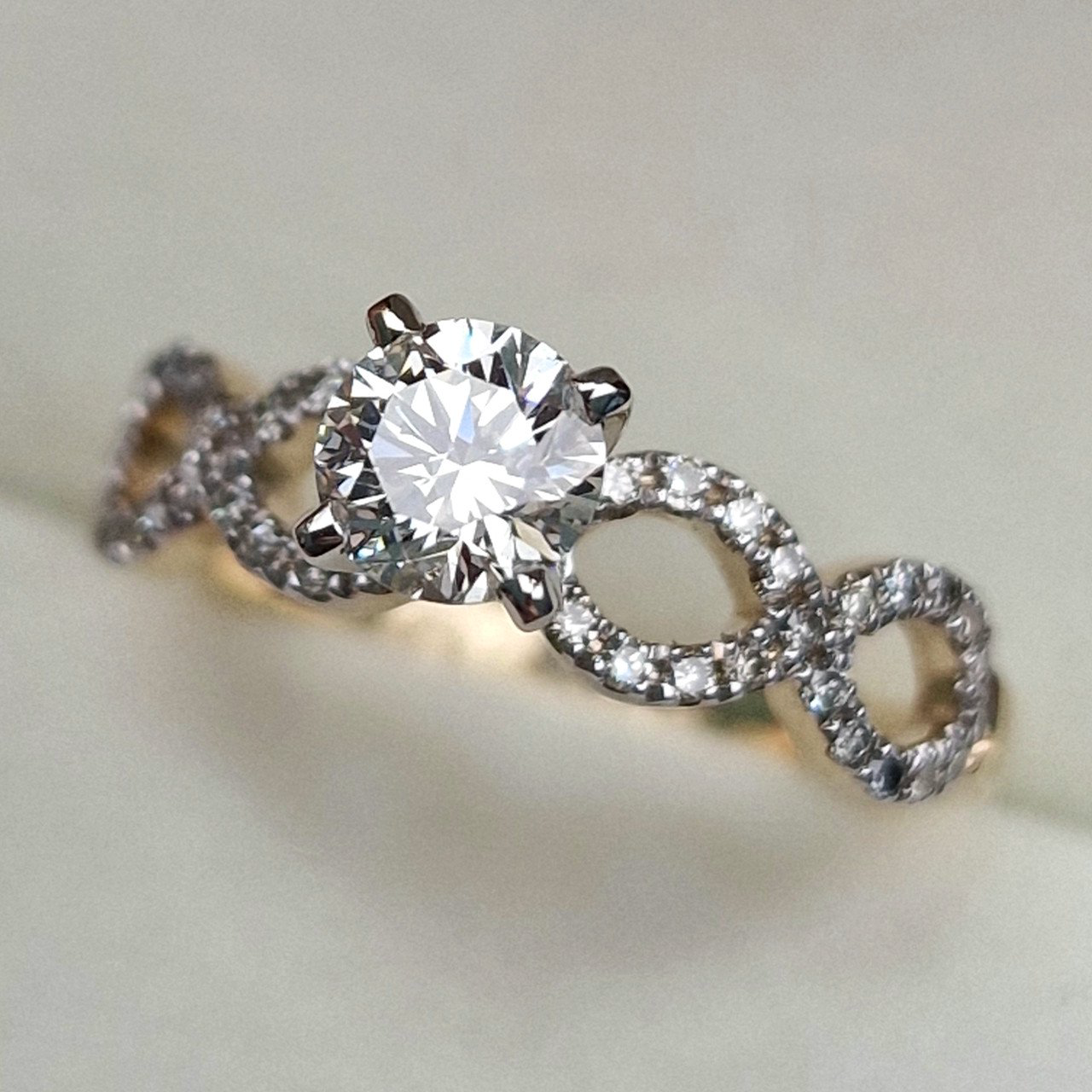 Кольцо Deimantas 99241376 16,5р 2,59гр 0,70ct. купить,NaN