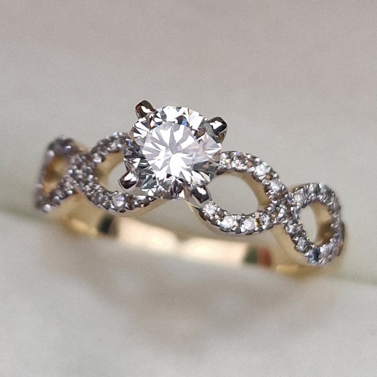 Кольцо Deimantas 99241376 16,5р 2,59гр 0,70ct. купить,NaN