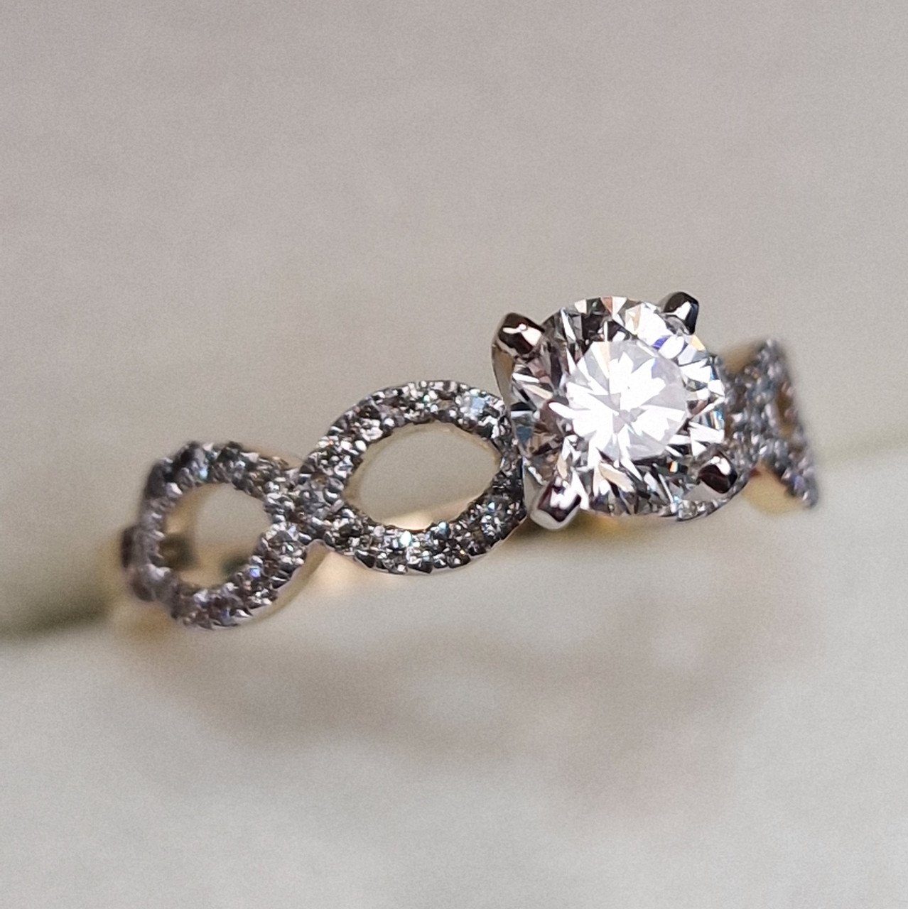 Кольцо Deimantas 99241376 16,5р 2,59гр 0,70ct. купить,NaN